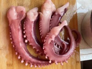 Click to view full screen Patas de Pulpo: Frescura y Crocante al Instante photo review